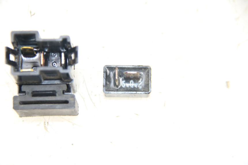 photo de RELAIS ELECTRIQUE YAMAHA XP T-MAX TMAX 500 (2004 - 2007) - Zoom état d’usage
