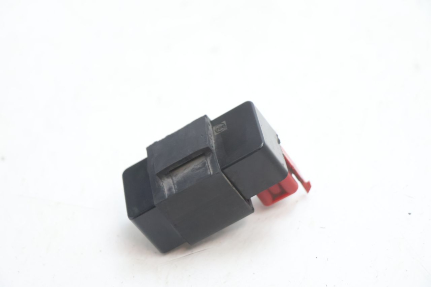 photo de RELAIS ELECTRIQUE HONDA XRV AFRICA TWIN 750 (1990 - 1992) - Autre angle de vue