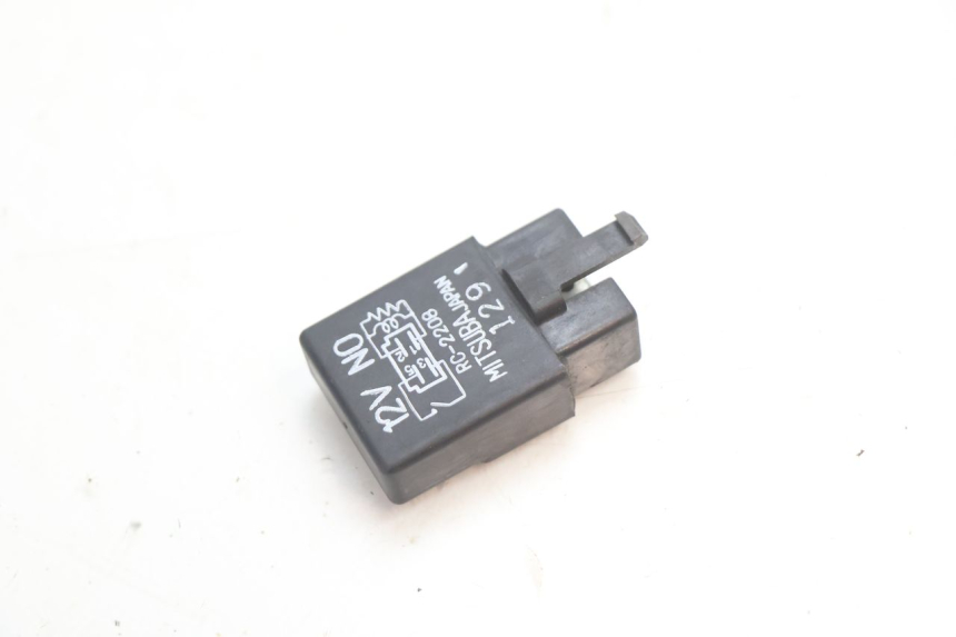 photo de RELAIS ELECTRIQUE HONDA XRV AFRICA TWIN 750 (1990 - 1992) - Détail de la pièce