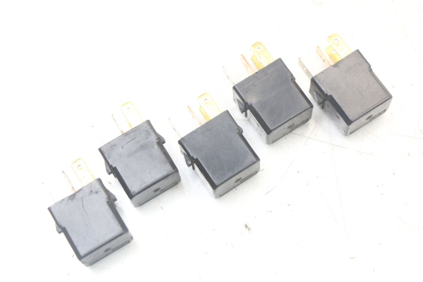 photo de RELAIS ELECTRIQUE YAMAHA FJR ABS 1300 (2006 - 2012) - Zoom état d’usage