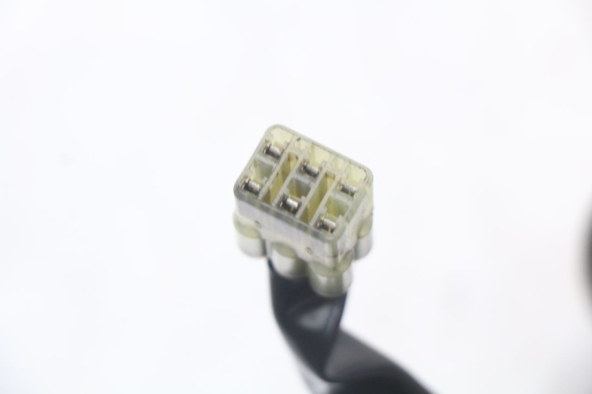 photo de RELAIS ELECTRIQUE YAMAHA FZ1 FAZER 1000 (2007 - 2009) - Pièce contrôlée