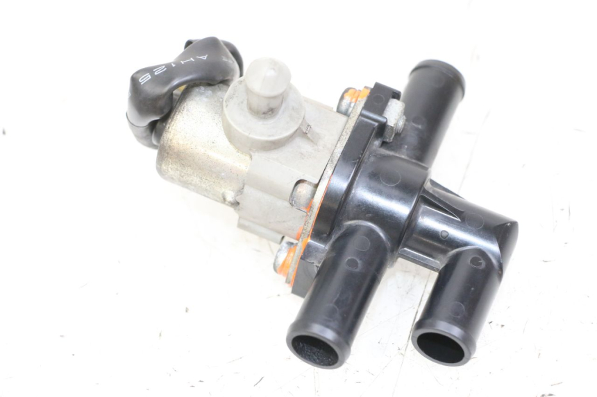 photo de RELAIS ELECTRIQUE YAMAHA FZ1 FAZER 1000 (2007 - 2009) - Vue principale