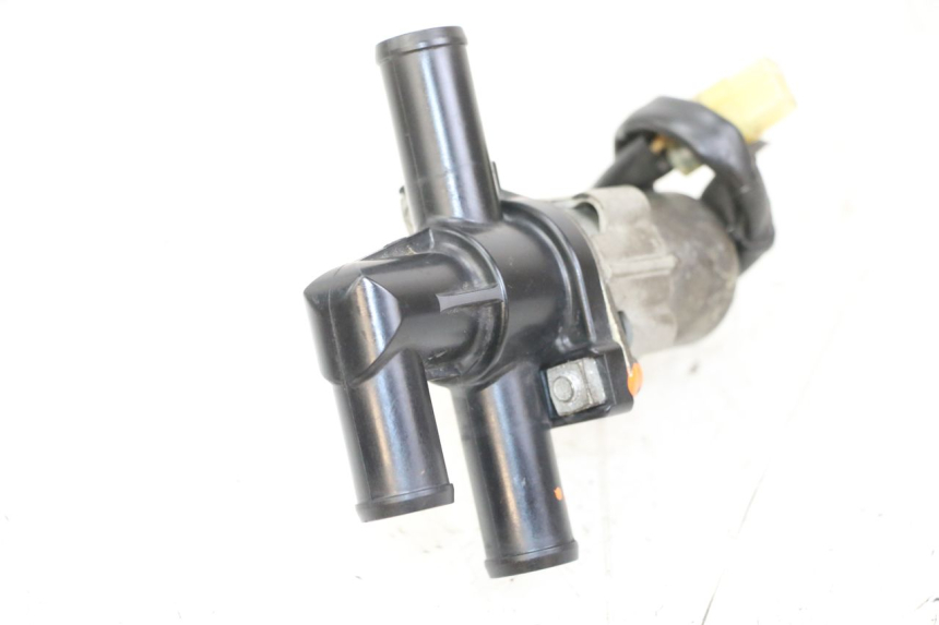 photo de RELAIS ELECTRIQUE YAMAHA FZ1 FAZER 1000 (2007 - 2009) - Détail de la pièce