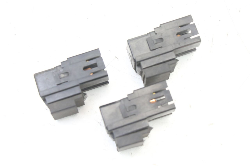 photo de RELAIS ELECTRIQUE YAMAHA X-MAX XMAX ABS 250 (2010 - 2014) - Vue principale