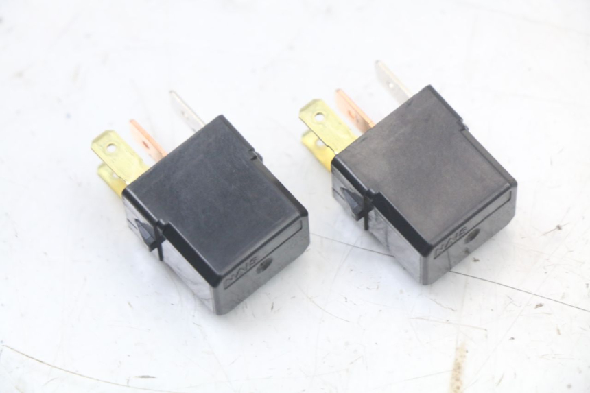 photo de RELAIS ELECTRIQUE YAMAHA XJ6 ABS 600 (2008 - 2016) - Zoom état d’usage