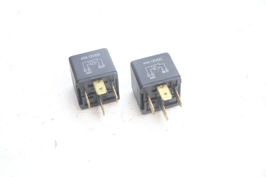 photo de RELAIS ELECTRIQUE YAMAHA YP MAJESTY 125 (2002 - 2006) - Zoom état d’usage
