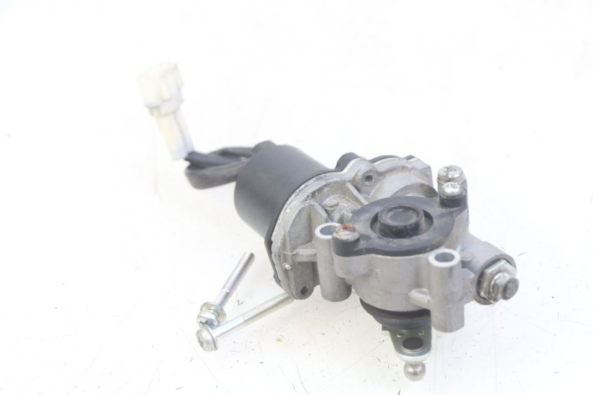 photo de RELAIS ELECTRIQUE YAMAHA YZF R1 1000 (2007 - 2008) - Détail de la pièce