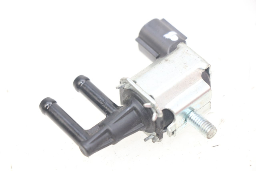 photo de RELAIS ELECTRIQUE KAWASAKI Z 650 (2016 - 2019) - Zoom état d’usage