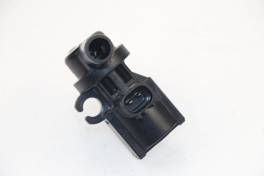 photo de RELAIS ELECTRIQUE KAWASAKI Z800 Z ABS 800 (2013 - 2017) - Autre angle de vue