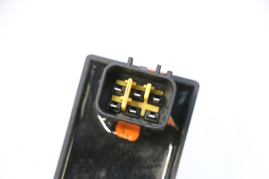 photo de RELAIS PHARE KEEWAY F-ACT FACT EVO 50 (2020 - 2026) - Zoom état d’usage