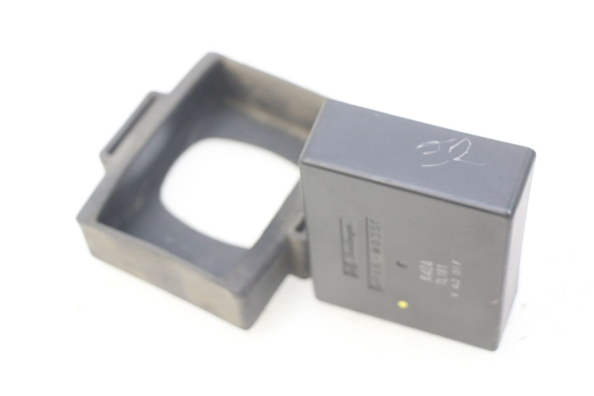 photo de RELAIS PHARE HONDA FORZA 125 (2015 - 2016) - Zoom état d’usage