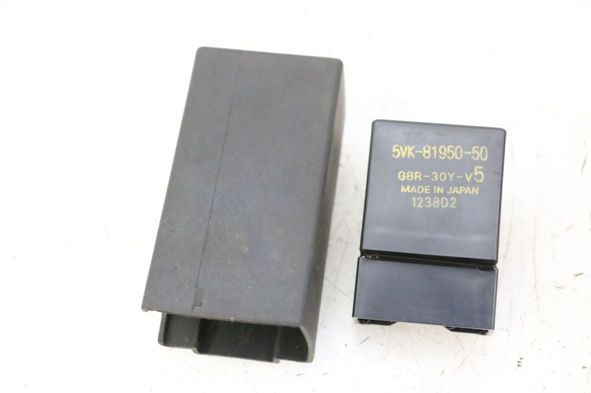 photo de RELAIS POMPE À ESSENCE YAMAHA MT-07 MT07 ABS 700 (2014 - 2017) - Vue principale