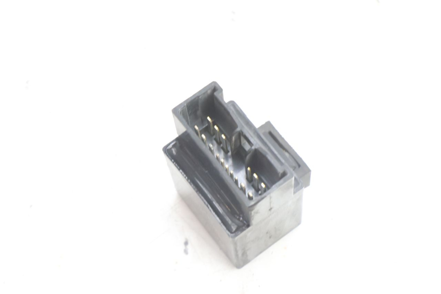photo de RELAIS POMPE À ESSENCE YAMAHA TDM ABS 900 (2002 - 2014) - Autre angle de vue