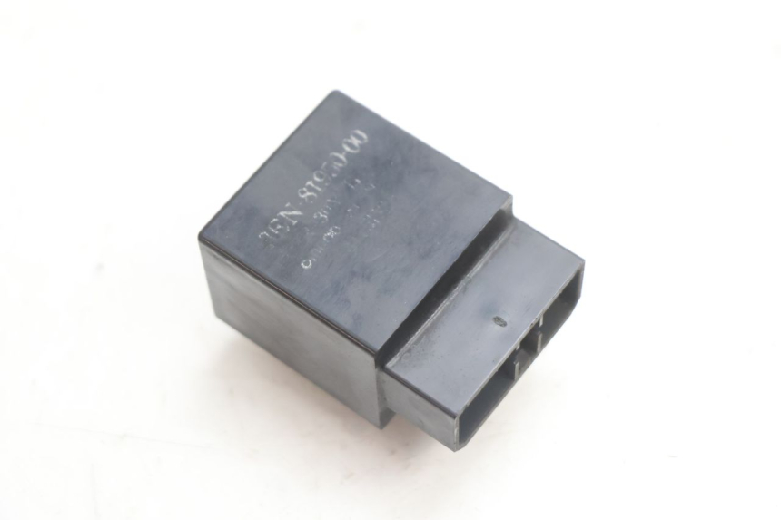 photo de RELAIS POMPE À ESSENCE YAMAHA YZF R GENESIS 750 (1993 - 1998) - Vue principale