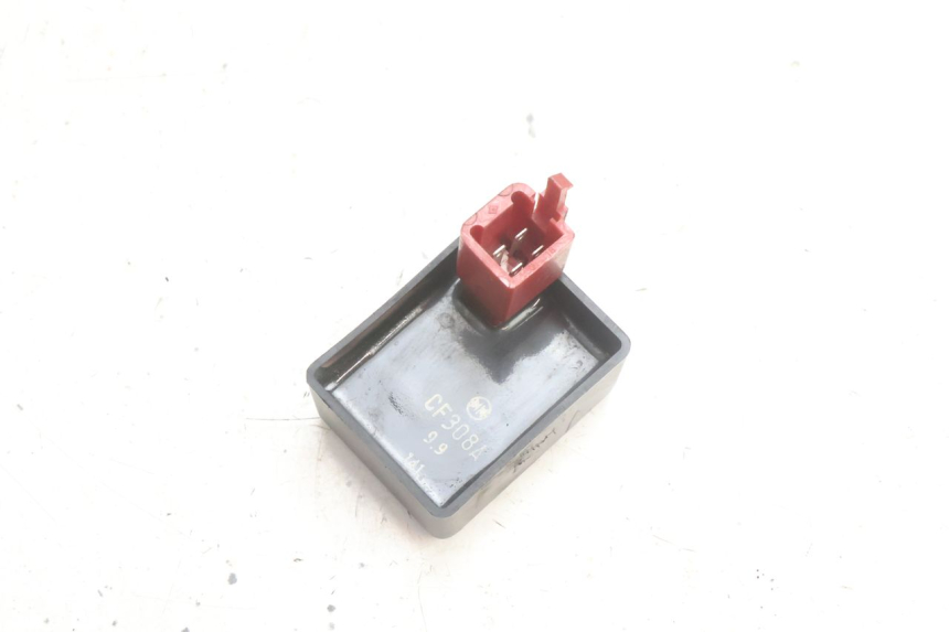 photo de RELAIS POMPE À ESSENCE KAWASAKI ZZR 600 (1995 - 2004) - Vue principale