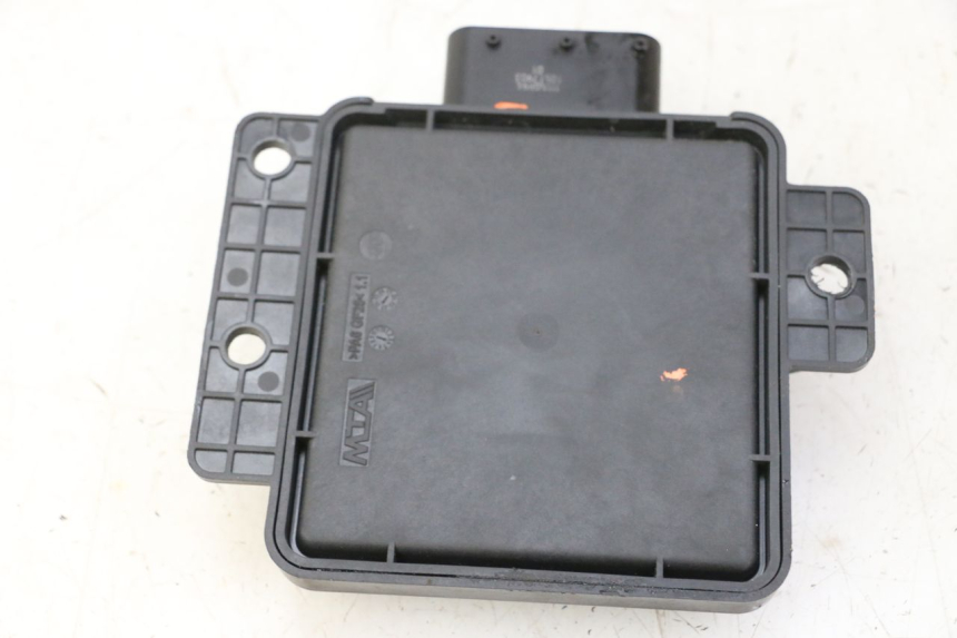 photo de RELAIS ROLL LOCK PIAGGIO MP3 HPE 310 (2024 - 2025) - Zoom état d’usage