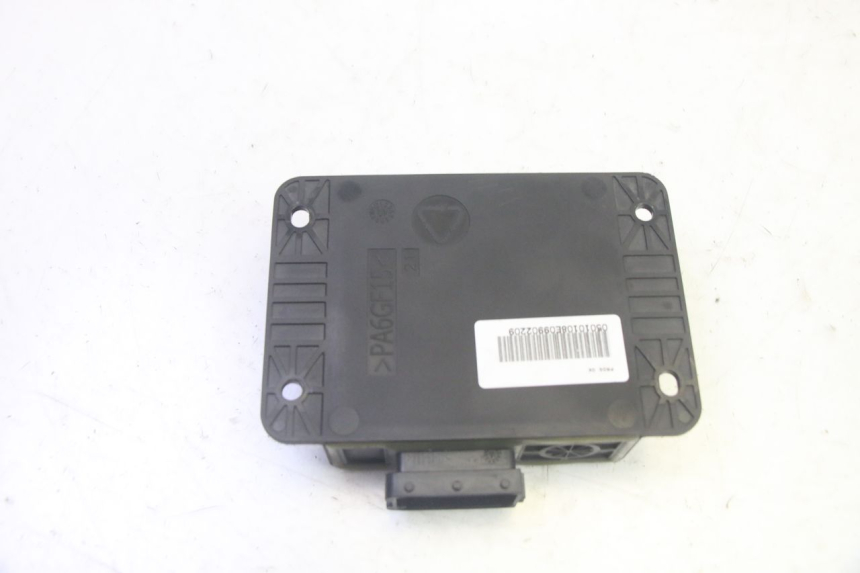photo de RELAIS ROLL LOCK PIAGGIO MP3 HPE 350 (2018 - 2020) - Autre angle de vue