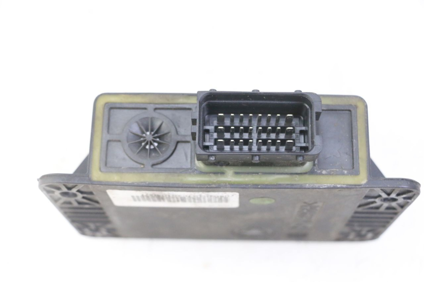 photo de RELAIS ROLL LOCK PIAGGIO MP3 LT 300 (2010 - 2016) - Autre angle de vue