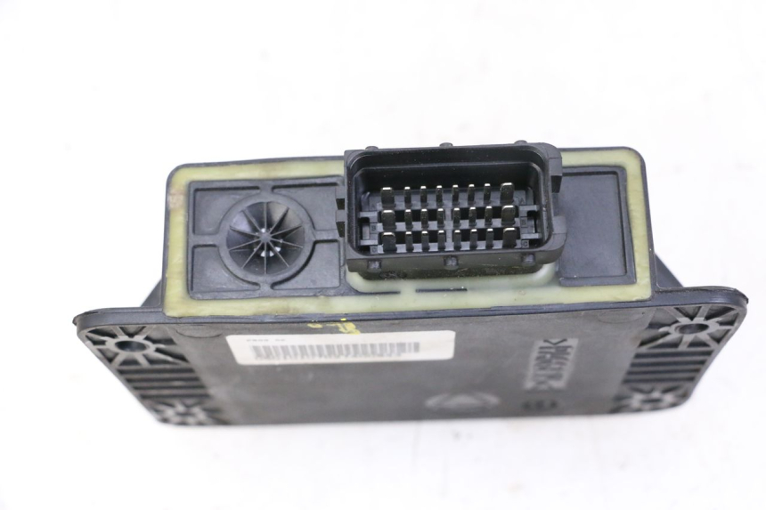 photo de RELAIS ROLL LOCK PIAGGIO MP3 500 (2014 - 2017) - Autre angle de vue