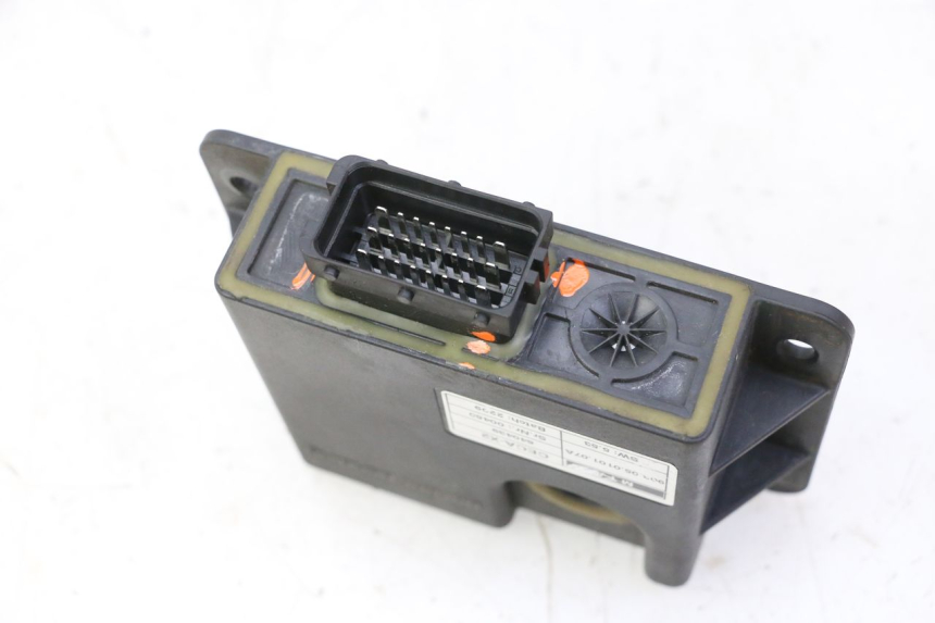 photo de RELAIS ROLL LOCK PIAGGIO MP3 RL 250 (2006 - 2010) - Autre angle de vue