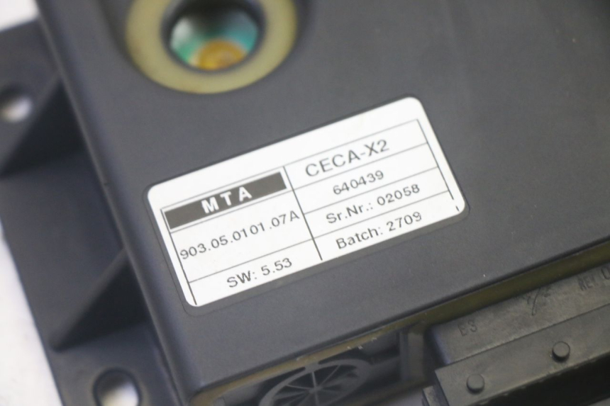 photo de RELAIS ROLL LOCK PIAGGIO MP3 RL 250 (2006 - 2010) - Détail de la pièce