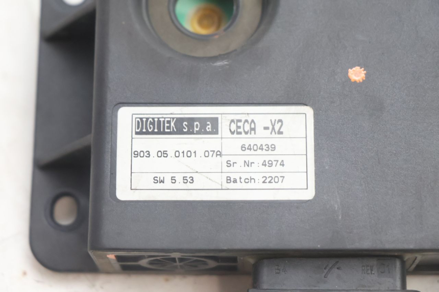 photo de RELAIS ROLL LOCK PIAGGIO MP3 125 (2006 - 2014) - Détail de la pièce