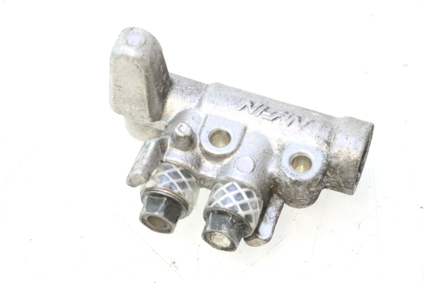 photo de REPARTITEUR FREIN HONDA FJS SILVER WING SILVERWING 400 (2005 - 2008) - Vue principale