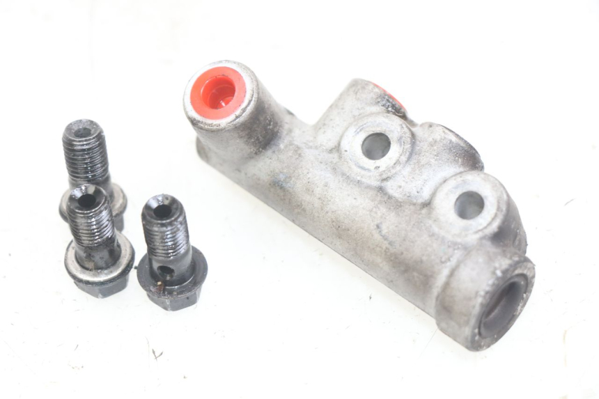 photo de REPARTITEUR FREIN SYM GTS EFI 125 (2012 - 2016) - Autre angle de vue