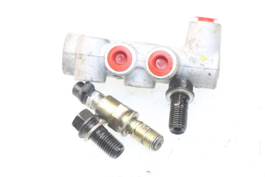 photo de REPARTITEUR FREIN SYM GTS EVO 125 (2009 - 2013) - Détail de la pièce