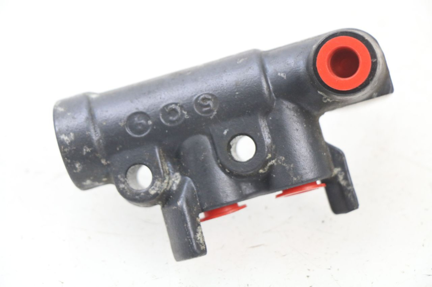 photo de REPARTITEUR FREIN HONDA FES PANTHEON 125 (2003 - 2007) - Zoom état d’usage