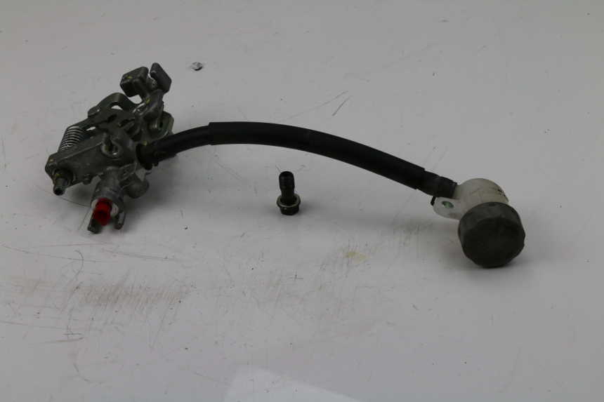 photo de REPARTITEUR FREIN HONDA PCX (JF28) 125 (2009 - 2011) - Autre angle de vue