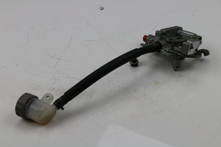 photo de REPARTITEUR FREIN HONDA PCX (JF28) 125 (2009 - 2011) - État de surface