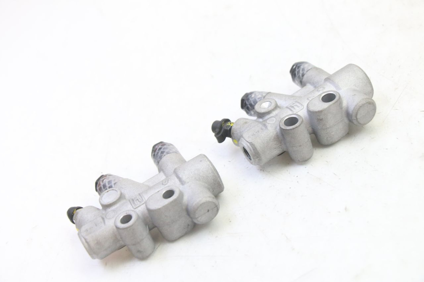 photo de REPARTITEUR FREIN PIAGGIO MP3 HPE 310 (2024 - 2025) - Autre angle de vue