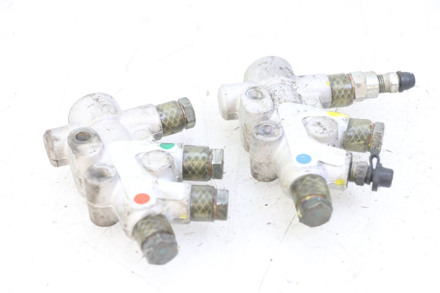 photo de REPARTITEUR FREIN PIAGGIO MP3 LT 300 (2010 - 2016) - Autre angle de vue