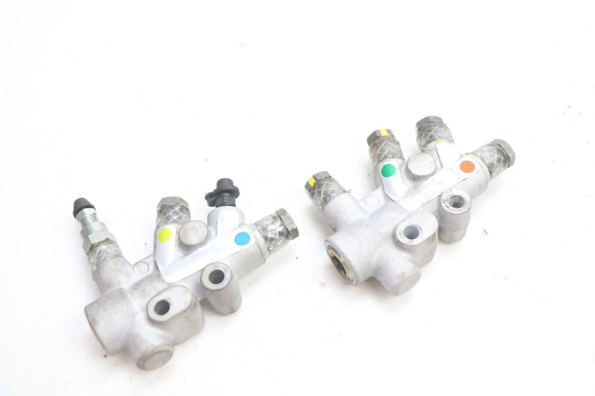 photo de REPARTITEUR FREIN PIAGGIO MP3 LT 400 (2007 - 2012) - Vue principale