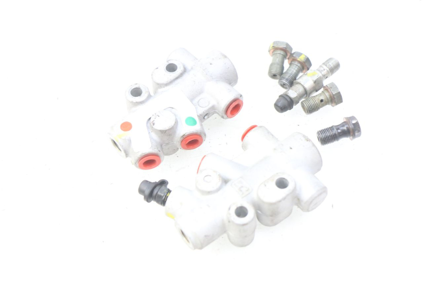 photo de REPARTITEUR FREIN PIAGGIO MP3 500 (2011 - 2015) - Vue principale