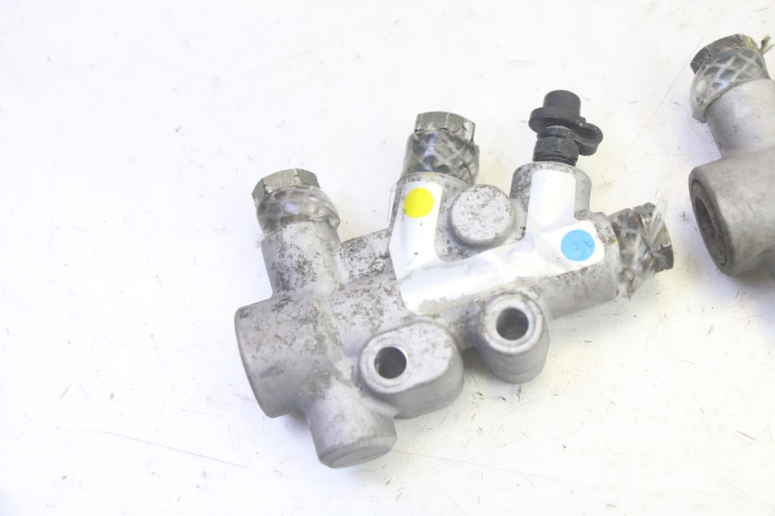 photo de REPARTITEUR FREIN PIAGGIO MP3 RL 250 (2006 - 2010) - Zoom état d’usage