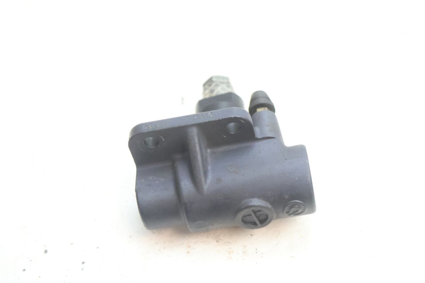 photo de REPARTITEUR FREIN PIAGGIO X9 EVOLUTION 125 (2003 - 2007) - Autre angle de vue