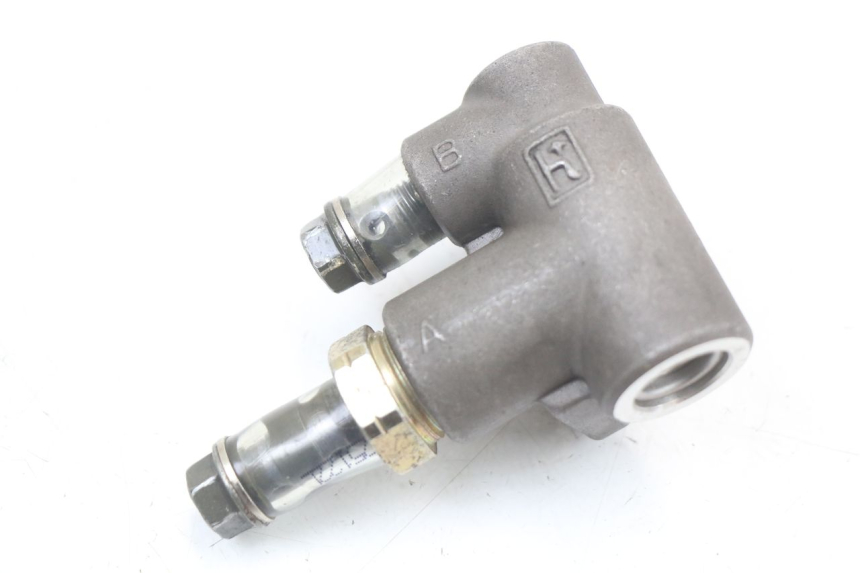 photo de Brake proportioning valve KYMCO XCITING 250 (2006 - 2009) - Zoom état d’usage