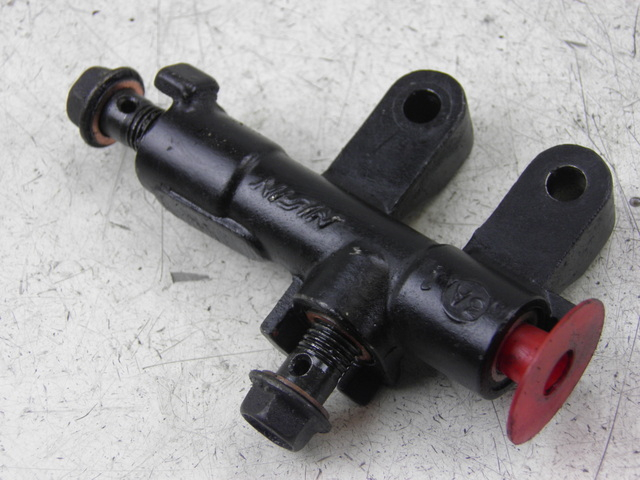 photo de REPARTITEUR FREIN YAMAHA XJ F 900 (1983 - 1994) - Vue principale