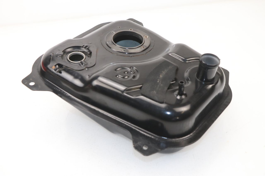 photo de RESERVOIR ESSENCE KYMCO AGILITY CITY 16P 125 (2015 - 2021) - Vue principale