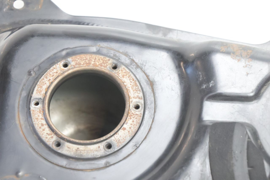 photo de RESERVOIR ESSENCE KYMCO AGILITY CITY 16P 125 (2015 - 2024) - Autre angle de vue