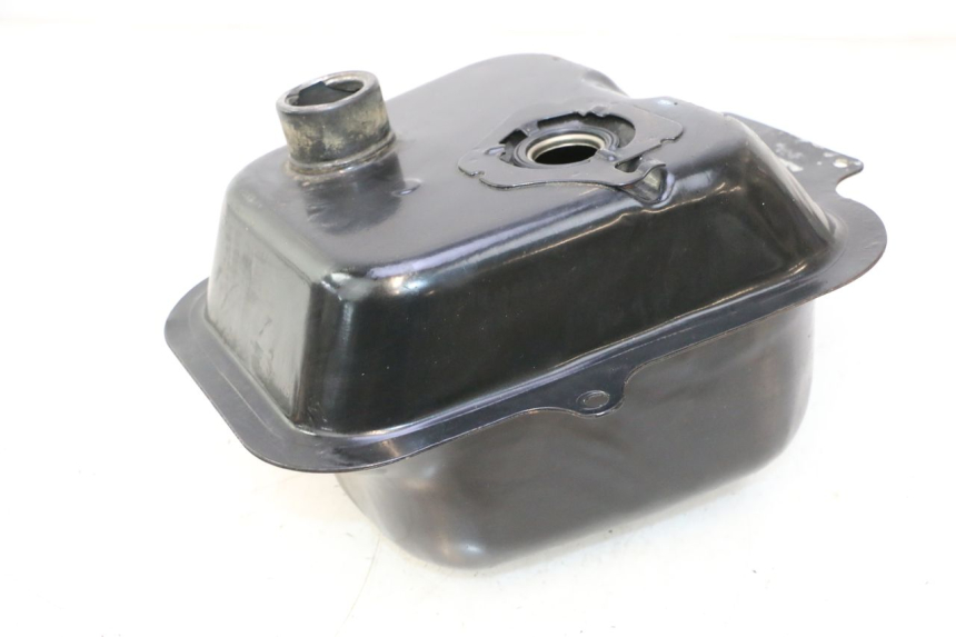photo de RESERVOIR ESSENCE KYMCO AGILITY PREMIUM 50 (2007 - 2010) - Vue d’ensemble