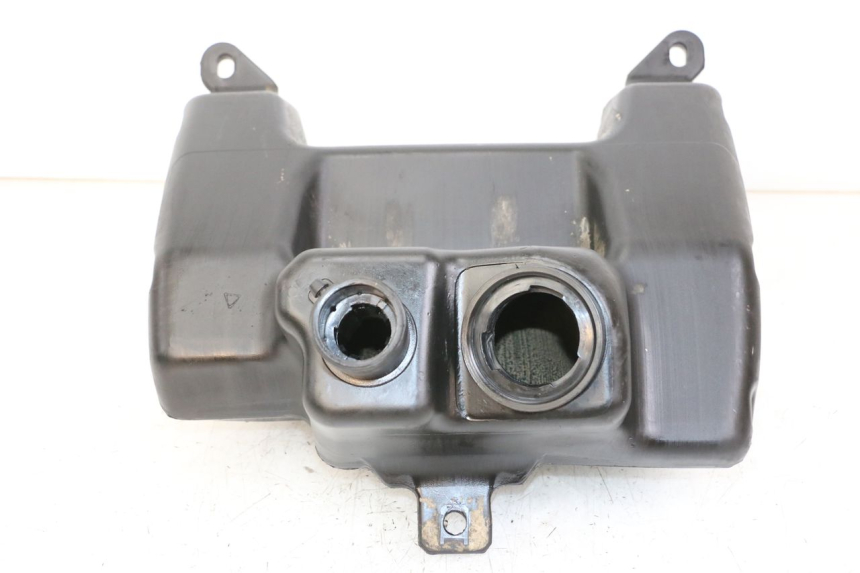 photo de RESERVOIR ESSENCE APRILIA SR MOTARD 50 (2012 - 2018) - Autre angle de vue