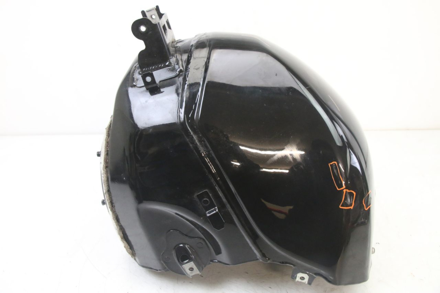 photo de RESERVOIR ESSENCE BMW S RR ABS S1000RR 1000 (2015 - 2018) - Points de fixation