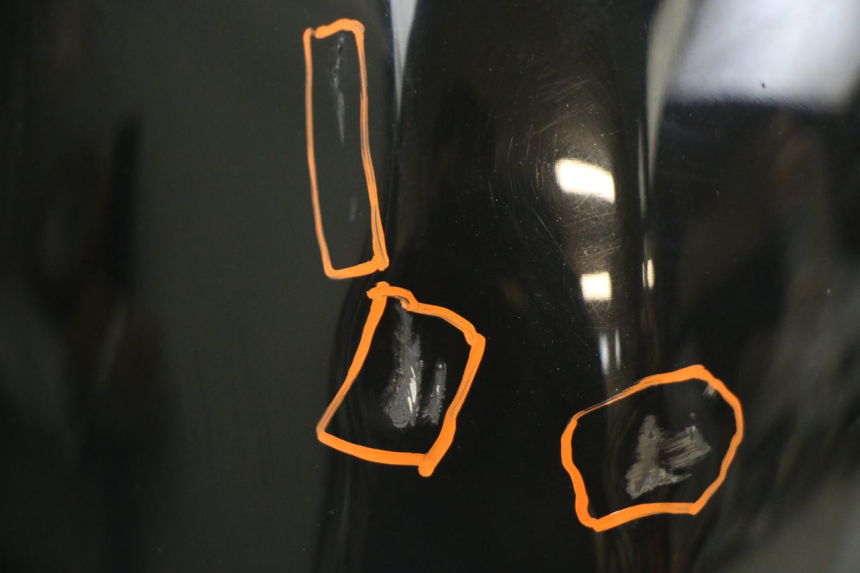 photo de RESERVOIR ESSENCE BMW S RR ABS S1000RR 1000 (2015 - 2018) - Marquages et références