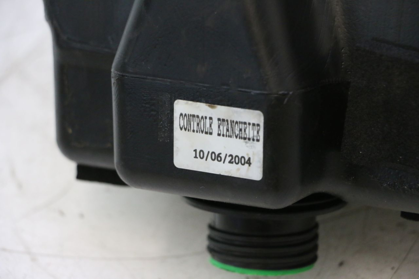 photo de RESERVOIR ESSENCE MBK BOOSTER SPIRIT 50 (2004 - 2017) - Zoom état d’usage