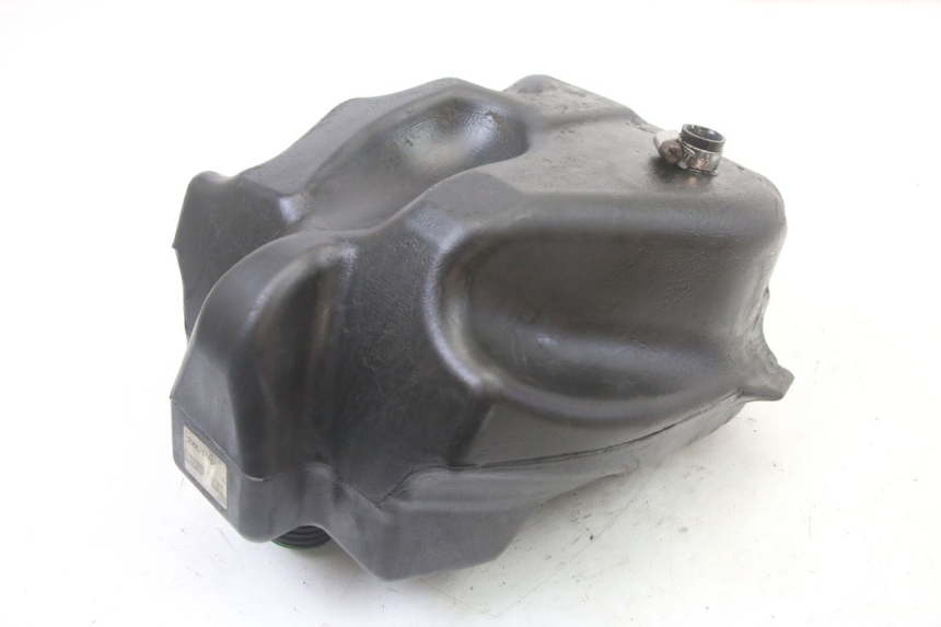 photo de RESERVOIR ESSENCE MBK BOOSTER SPIRIT NAKED 50 (2004 - 2017) - Gros plan technique