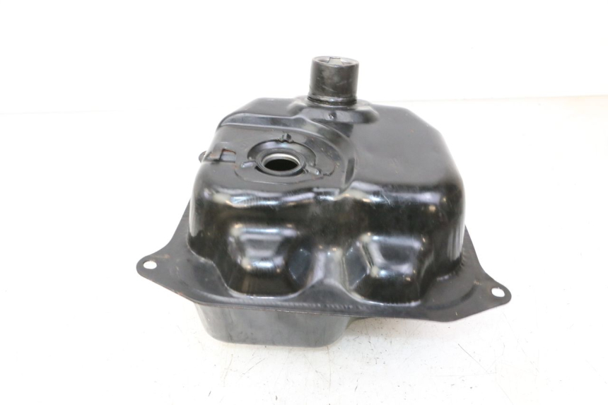 photo de RESERVOIR ESSENCE TNT MOTOR BOSTON 4T 50 (2018 - 2025) - Points de fixation