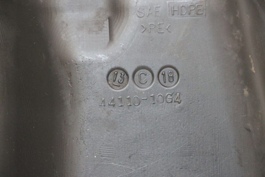 photo de RESERVOIR ESSENCE SUZUKI BURGMAN 650 (2013 - 2020) - Zoom état d’usage